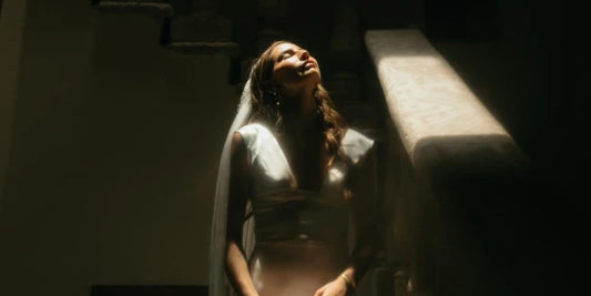 DVLOP – Modern Nostalgia Presets by Melissa Marshall